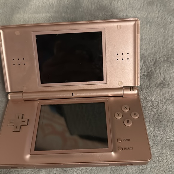 *SUPER RARE* 2007 Nintendo DS Lite. Rose metallic gold. - Picture 3 of 6
